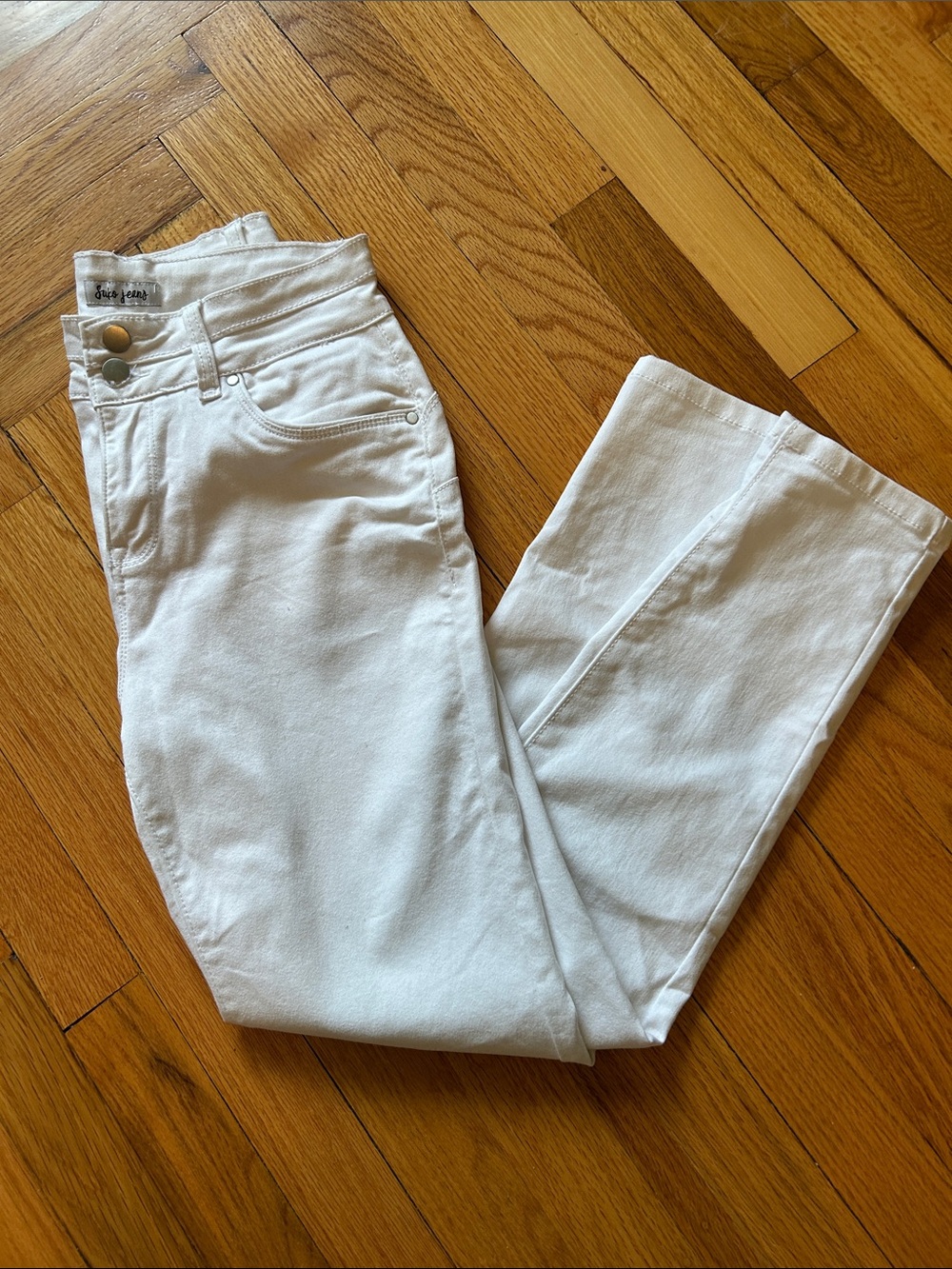 Suko High-Rise White Skinny Jeans with Shaping Panel